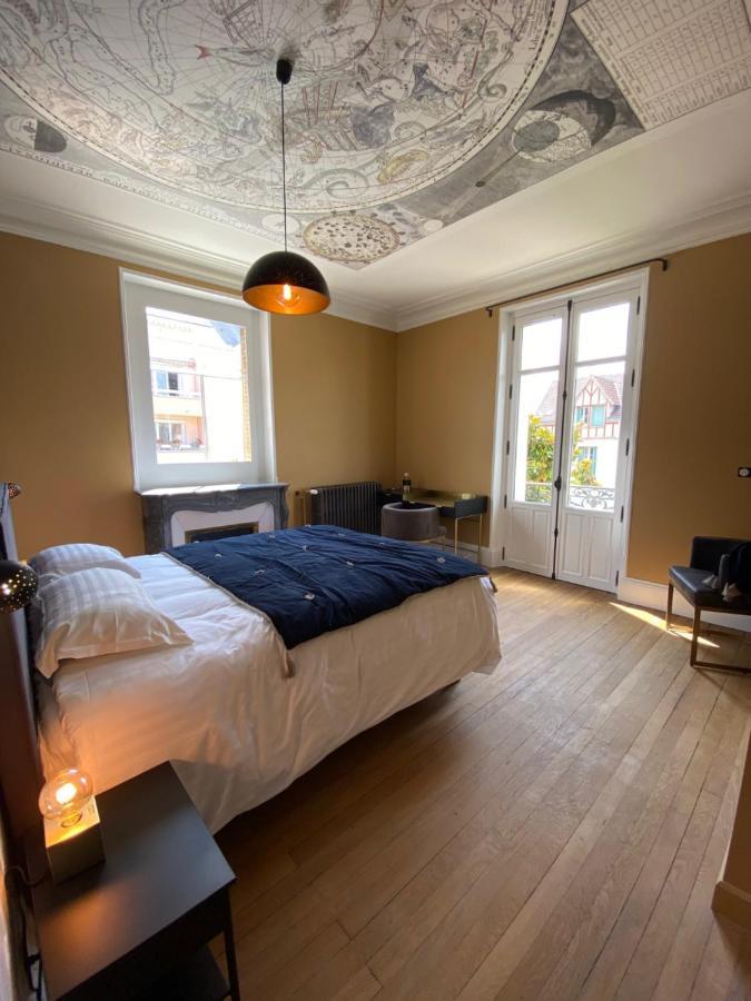 Maison Blanche Chartres - Maison D'Hotes 5 Etoiles ภายนอก รูปภาพ
