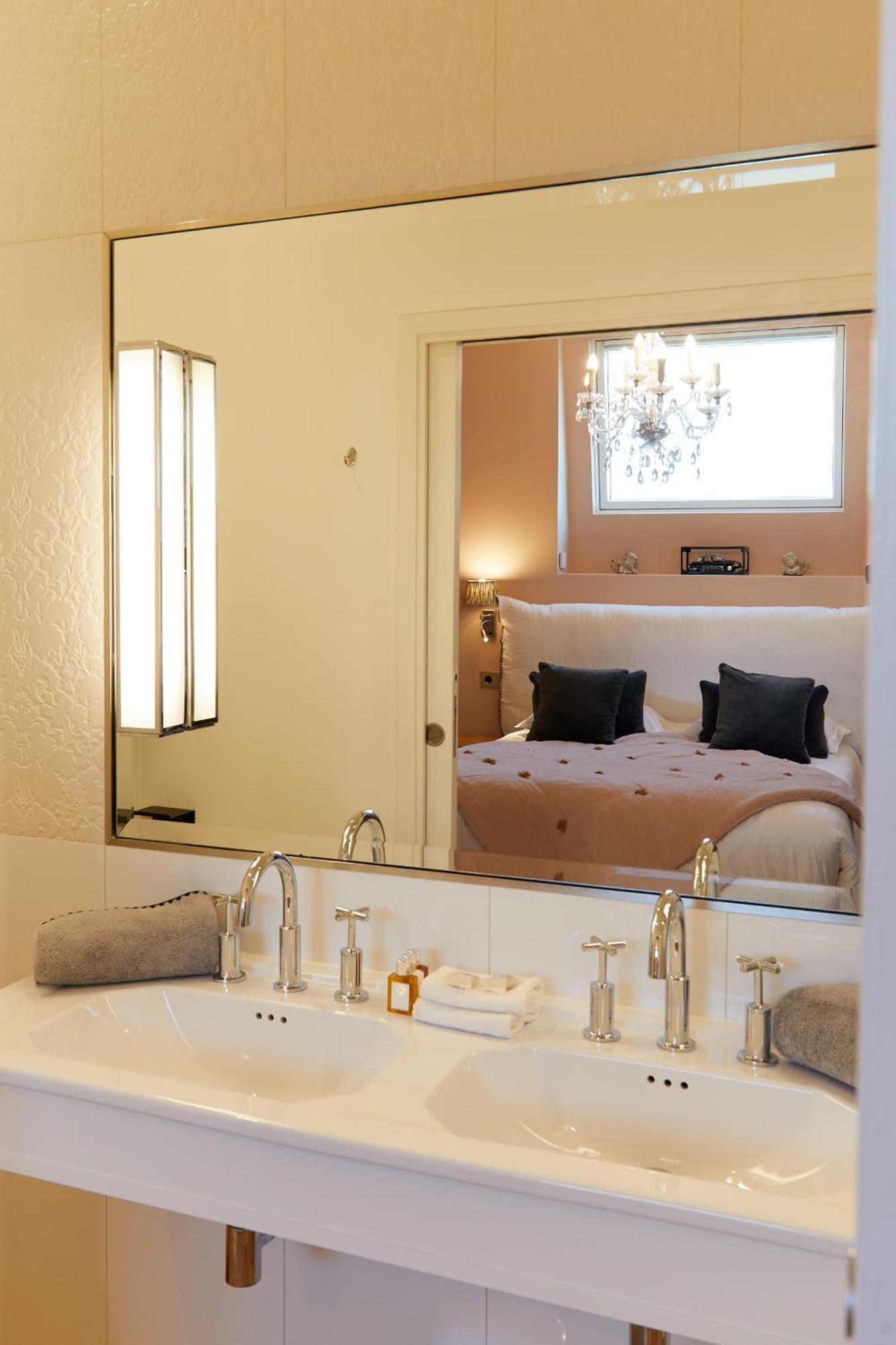 Maison Blanche Chartres - Maison D'Hotes 5 Etoiles ภายนอก รูปภาพ